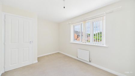 3 bedroom detached house to rent - Photo 5