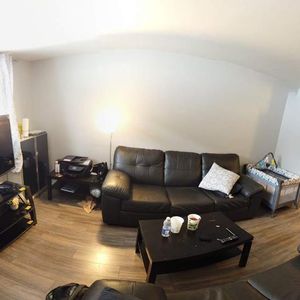 1 CH - 1 SDB - Québec - $955 /mo - Photo 2
