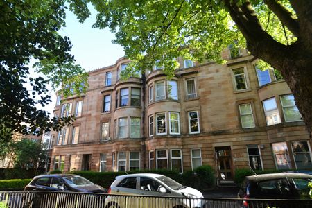 1 bed flat to rent in Battlefield Gardens, Glasgow, G42 - Photo 2