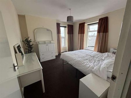 Albert Road, Saltash, PL12 - Photo 3