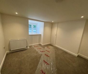 1 bedroom ground floor flat to rent - Photo 2