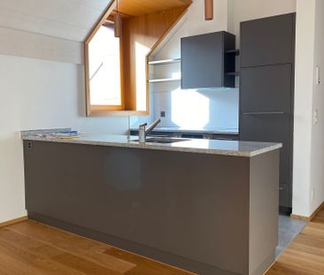 Einzigartige 3½ Zimmer-Dachwohnung an zentraler Lage - Photo 5