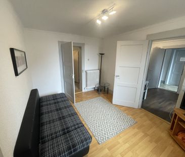 St-Imier, furnished 2-room apartment on the lower ground floor - Photo 5