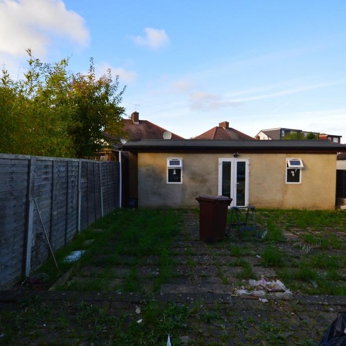 2 bedroom semi-detached house to rent - Photo 1