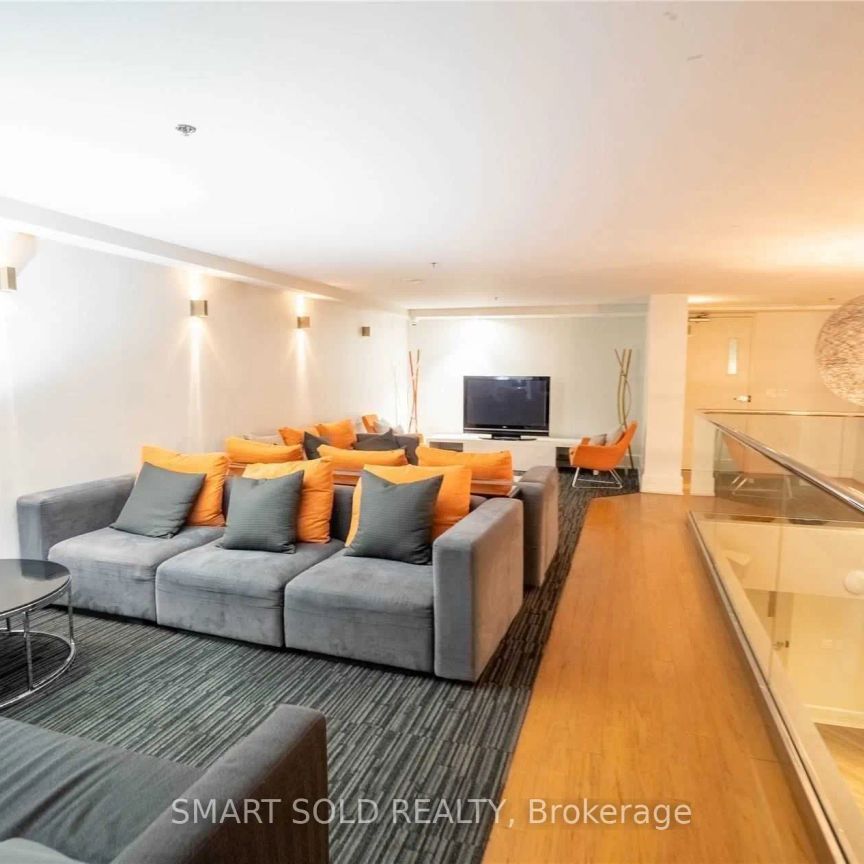 111 Elizabeth Street #820 - Photo 1