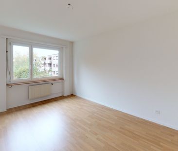Grosszügige 3 Zimmerwohnung in Kloten - Photo 3