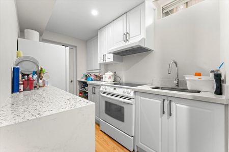 For Lease - 26 Rainbow Court Unit# Bsmt, Georgina, Ontario - Photo 2