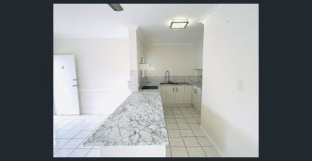 6/7 Springfield Crescent, Manoora, Qld 4870 - Photo 2