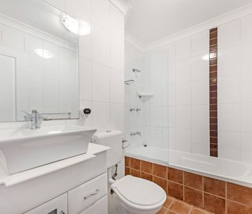 27/24-36 Pacific Highway, Wahroonga - Photo 4