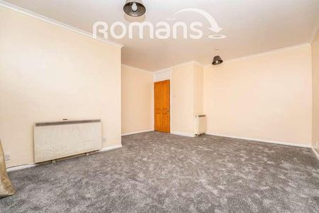 Quantock Close, Harlington, Hayes, UB3 - Photo 4