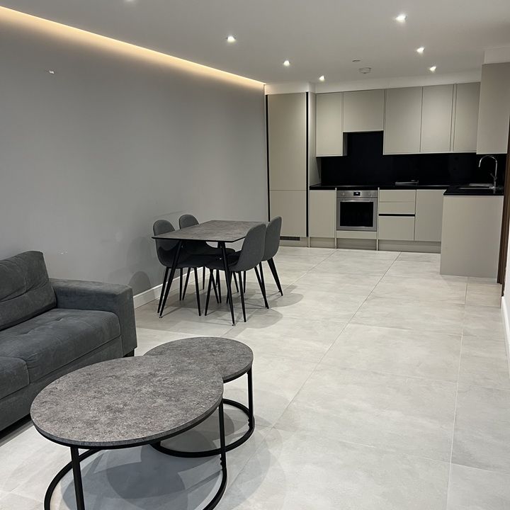 2 Bed Flat, Springbrook Court, NW9 - Photo 1