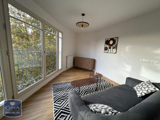 Location Appartement 3 pièces 59m² AUBERVILLIERS 93300 - Photo 1