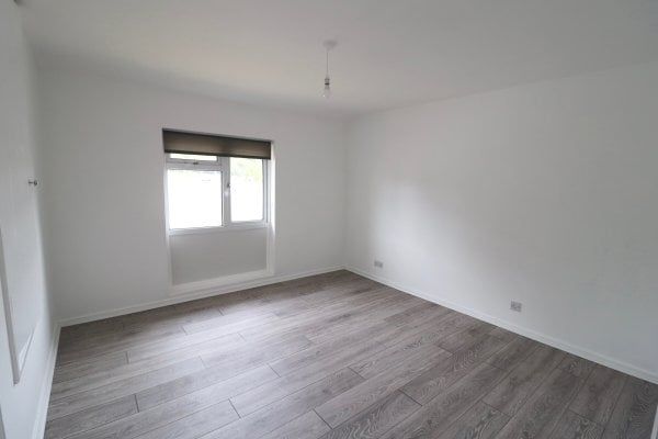 Markhams Chase, Basildon, Property for rent - Photo 1