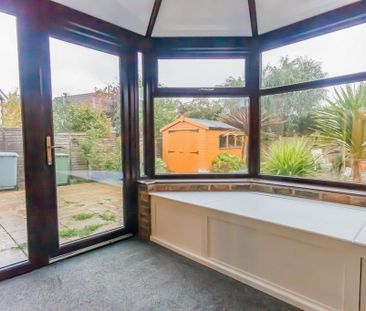 4 bedroom detached house to rent - Photo 5