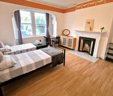 10 bedroom house share to rent - Photo 2