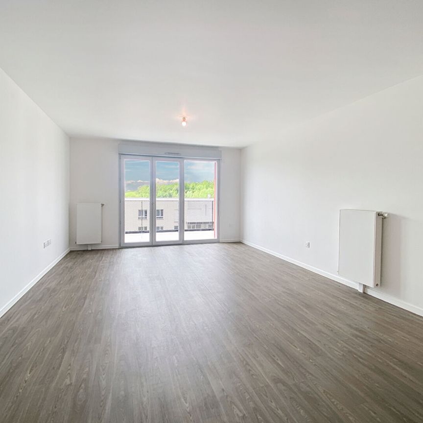 Location Appartement 4 pièces 75m² - Photo 1