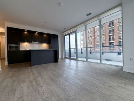 For Lease - 10 Inn On The Park Drive Unit# 604, Toronto, Ontario - Photo 4