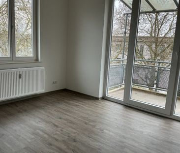 Miet mich - interessante 2,5-Zimmer-Wohnung mit Ausblick - Photo 6