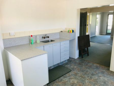 Well located home! - Photo 4