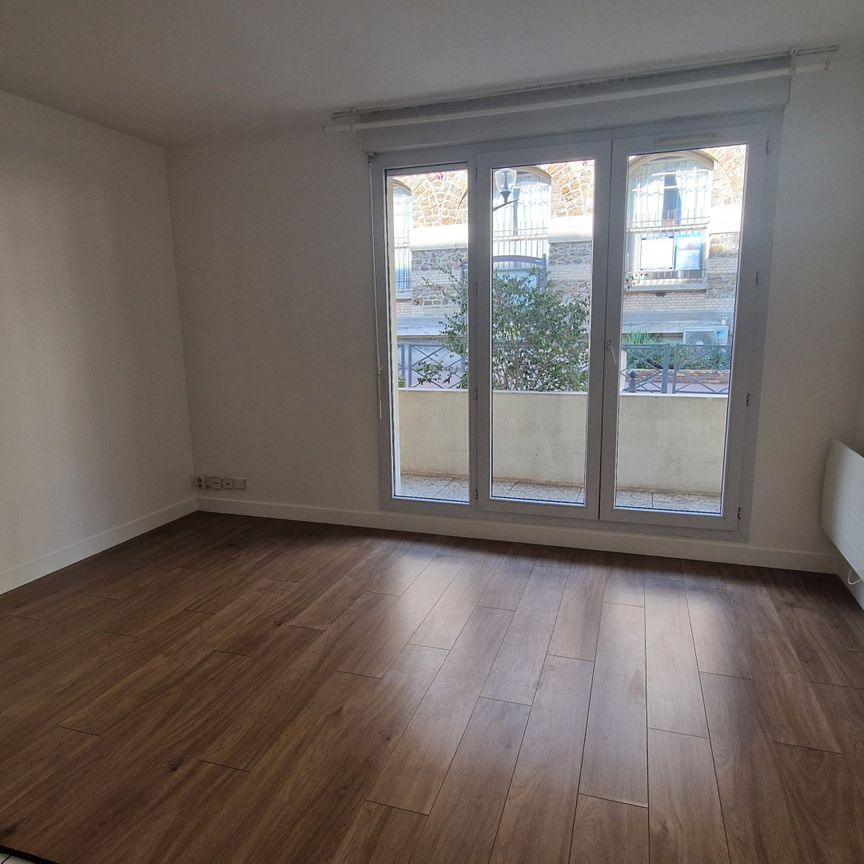 Location Appartement 1 pièce 23m² NOGENT SUR MARNE 94130 - Photo 1