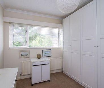 3 bedroom apartment to rent - Photo 4