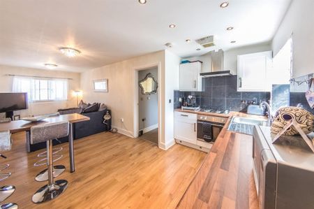 Deemuir Square, CARDIFF - Photo 2