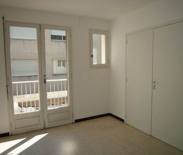 Location Appartement 2 pièces 34m² MONTPELLIER 34000 - Photo 2