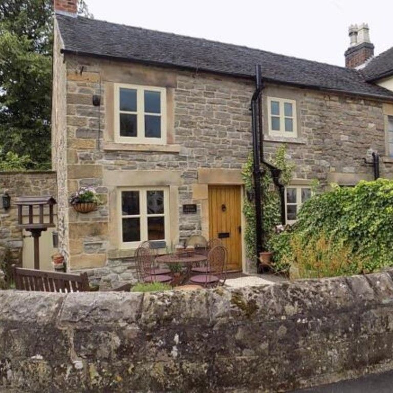 1 bedroom semi-detached to let - Photo 1