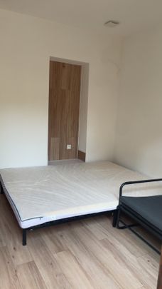 AVIGNON Studio meublé 22m² au rdc - Photo 1