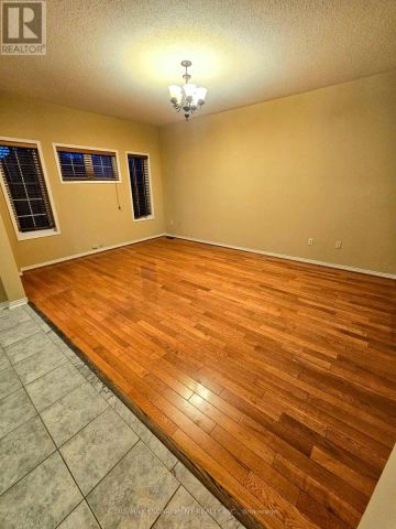 3881 BRINWOOD GATE - Photo 2