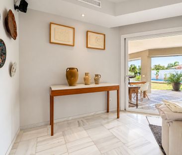 Detached Villa · Guadalmina Baja - Foto 1