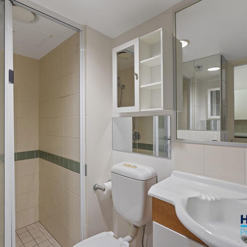 Furnished Studio in Kangaroo Point - Photo 1