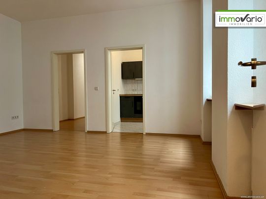 Mitten in der Altstadt! Gemütliches 2-Raum-Apartment im Seitenhaus mit neuer Einbauküche & Duschbad - Photo 1