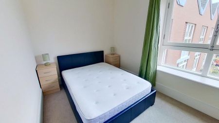 2 bedroom terraced house to rent - Photo 3