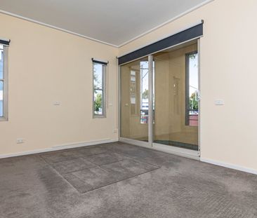 347 Young Street, Fitzroy VIC 3065 - Photo 1
