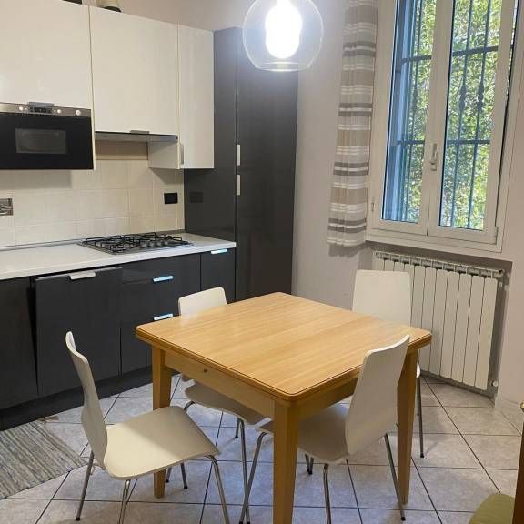 Moderno bilocale, in zona Costa/Saragozza - Photo 1