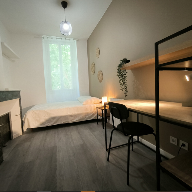 T4 en COLOCATION à Toulon / Honoraires location offerts - Photo 1