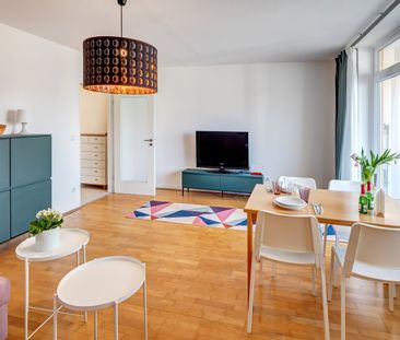 Temporary living - S-Bahn within walking distance - Photo 2