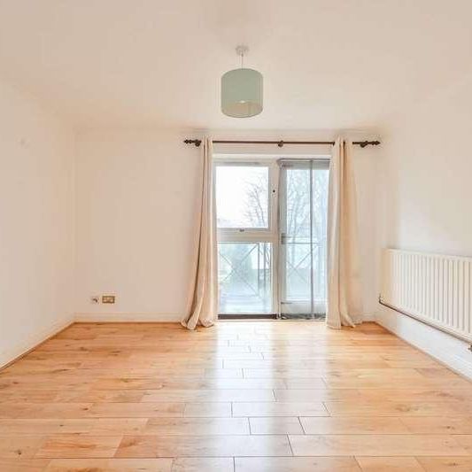 Undine Road, Isle Of Dogs, E14 - Photo 1