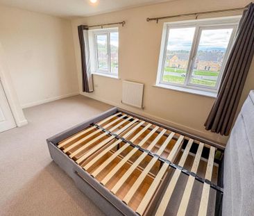 3 bedroom semi-detached house to rent - Photo 1