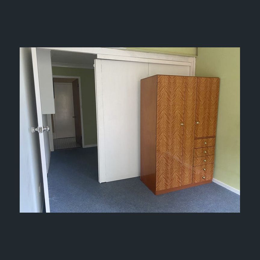 Neat and Tidy Ground Floor Flat - 1 Bedroom plus Study - Photo 1