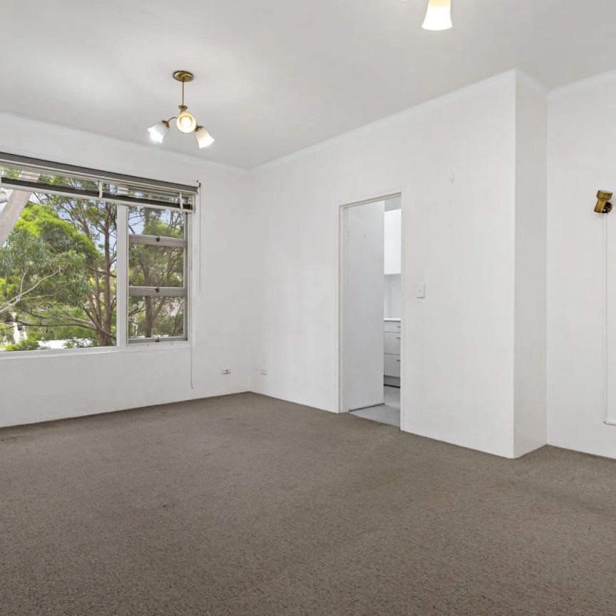 Spacious Two-Bedroom Unit in a Prime Location - Photo 1