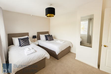 3 bedroom semi-detached house to rent - Photo 4