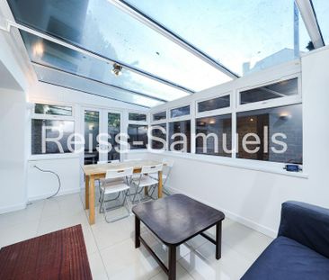 5 bedroom end of terrace house to rent - Photo 3