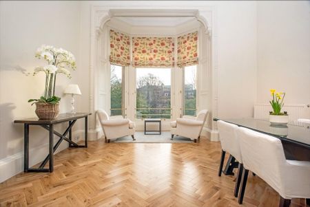 3 bedroom flat to rent - Photo 2