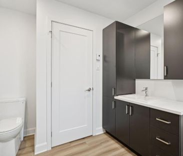 Beau 5 1/2 neufs ! TRIPLEX = Tranquilité ! Châteauguay, disponible ... - Photo 4