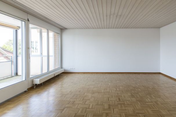 Apartment with parquet floor and nice, sunny balcony - Foto 1