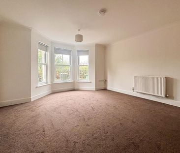 2 bedroom ground floor flat to rent - Photo 1