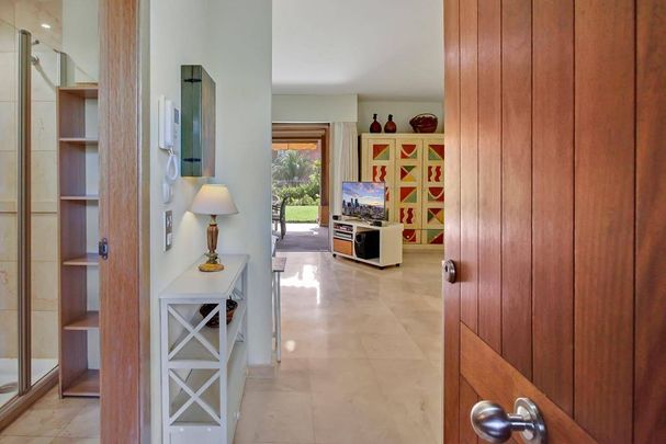 2 room luxury Flat for rent in Arona, Spain - Photo 1