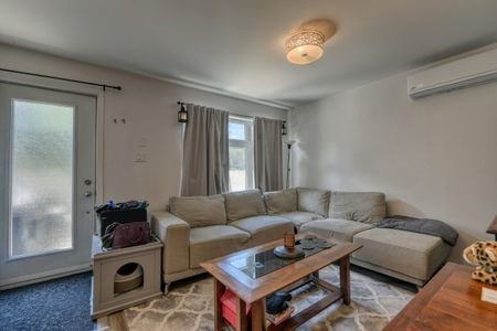 À louer / Appartement - Photo 4